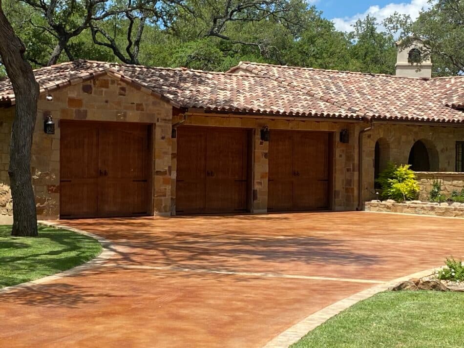 Garage door installation completed by Door Pro Plus for a homeowner in Horseshoe Bay, TX